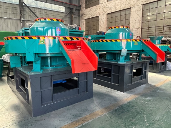 Solid waste briquetting machine