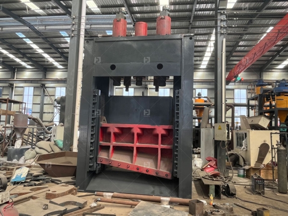 Hydraulic Scrap Metal Shear
