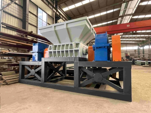 Hydraulic vs. Electric Twin-Shaft Shredders: How to Make the Right Choice