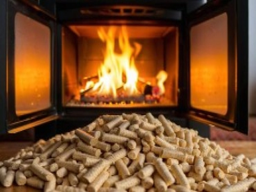 Why Your Wood Pellets Turn Black: Causes and Fixes